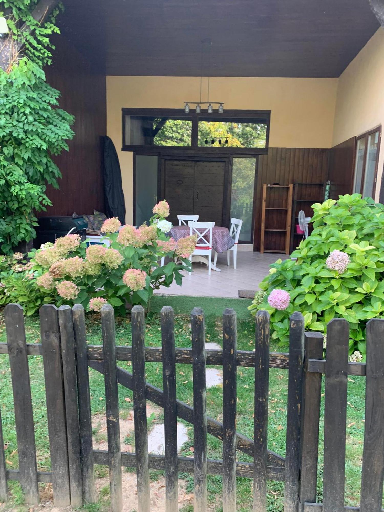 Les Hortensias Caumont-sur-Garonne Esterno foto